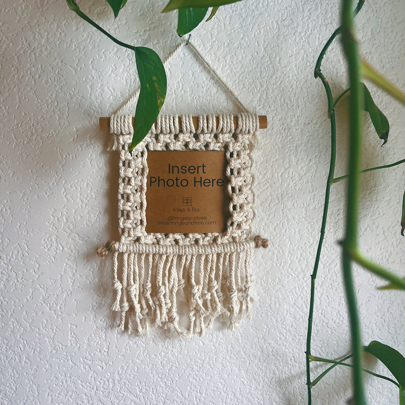 Picture Frame Wall Hanger